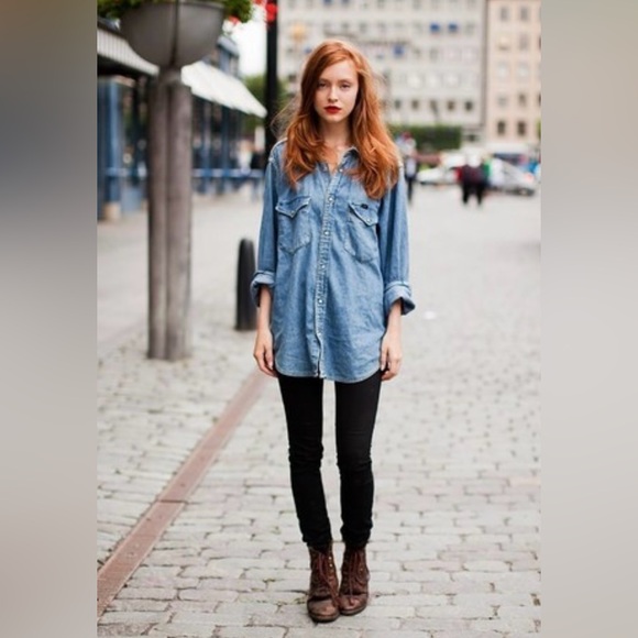 Roots Blue Chambray/Denim Shirt. Women’s XS. - Picture 6 of 8